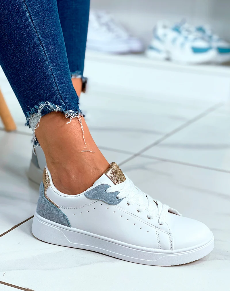 Baskets blanches à lacets avec détail bleu et doré pour femme