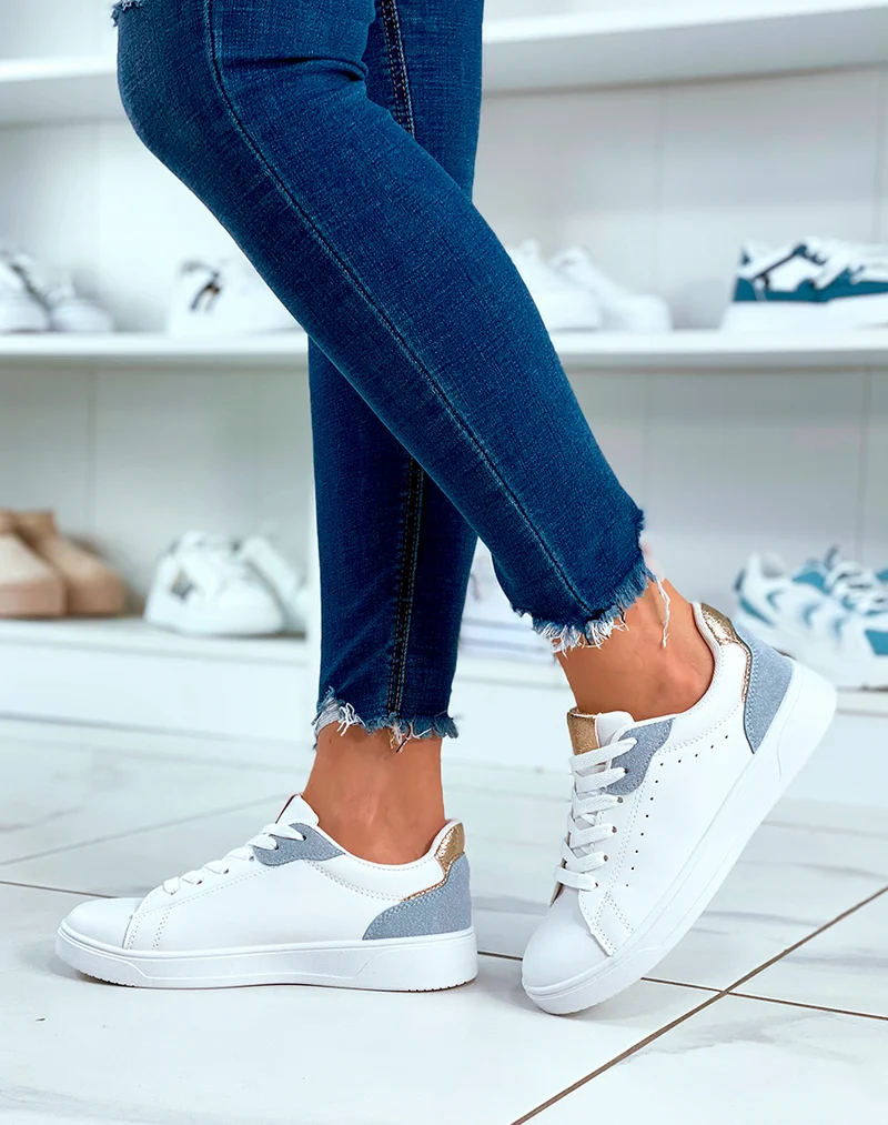Baskets blanches à lacets avec détail bleu et doré pour femme