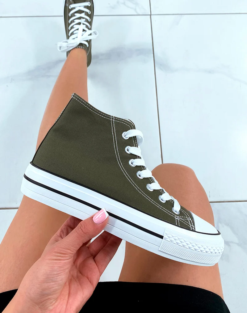 Baskets femme en toile kaki