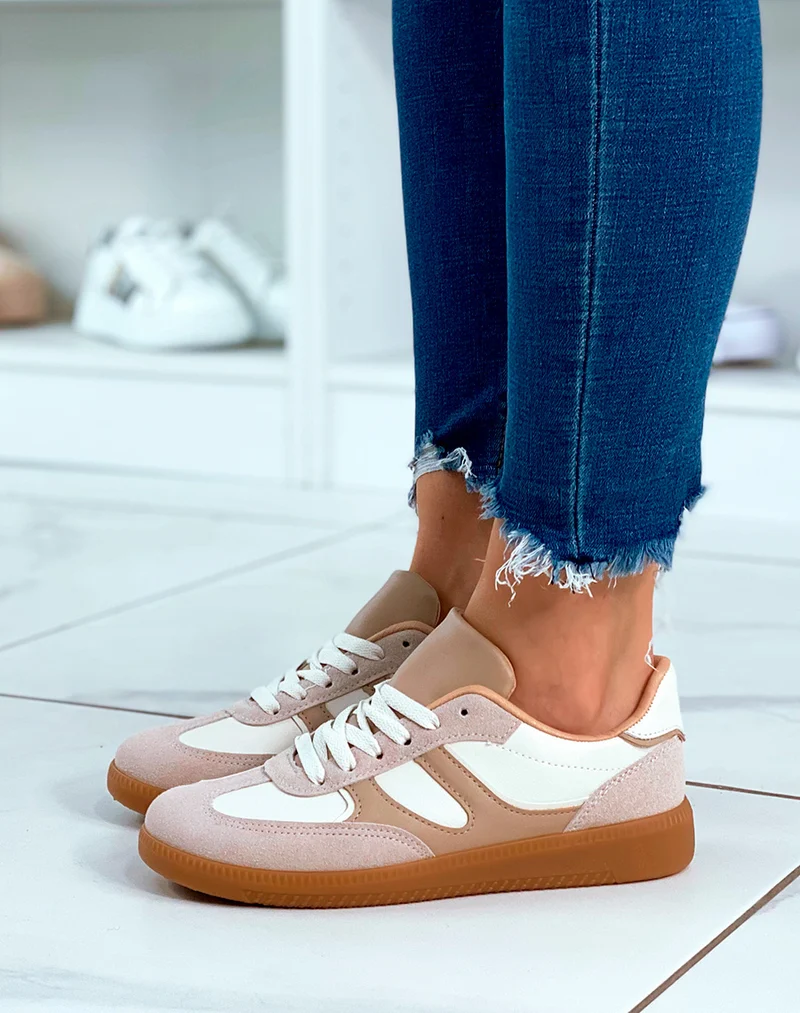 Baskets à lacet avec empiècements beige pour femme