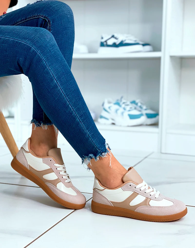 Baskets à lacet avec empiècements beige pour femme