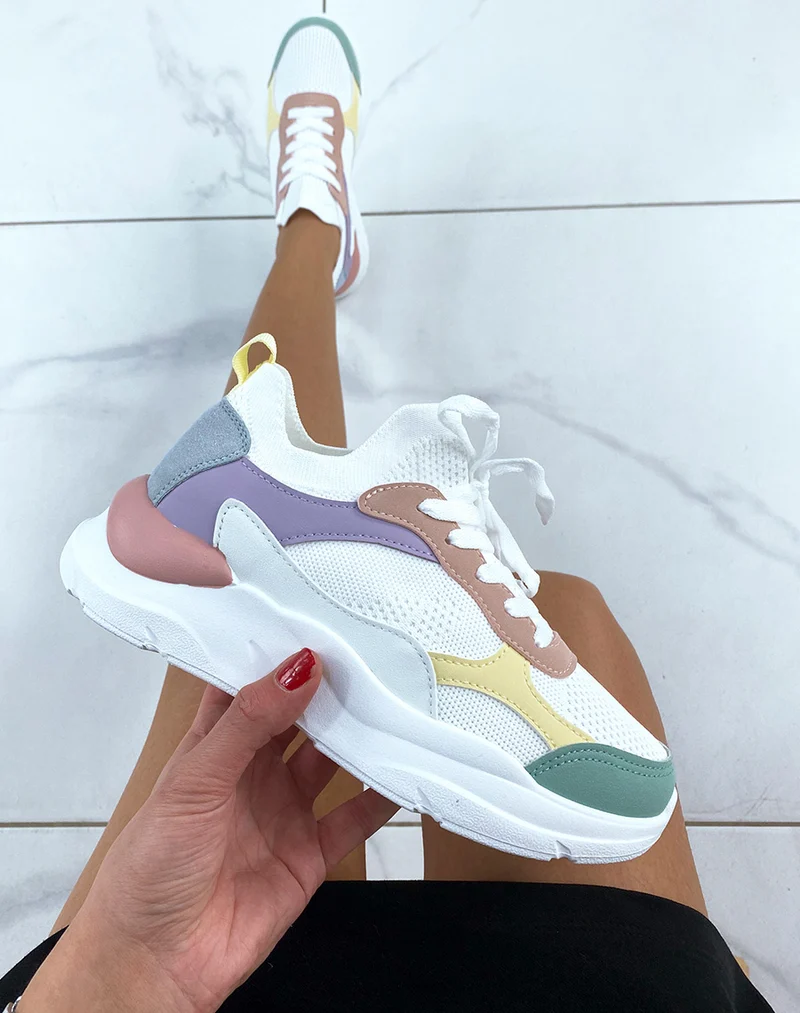 Baskets multicolores en tissus à grosse plateforme
