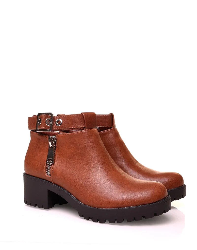 Bottines camel à sangles ajustables