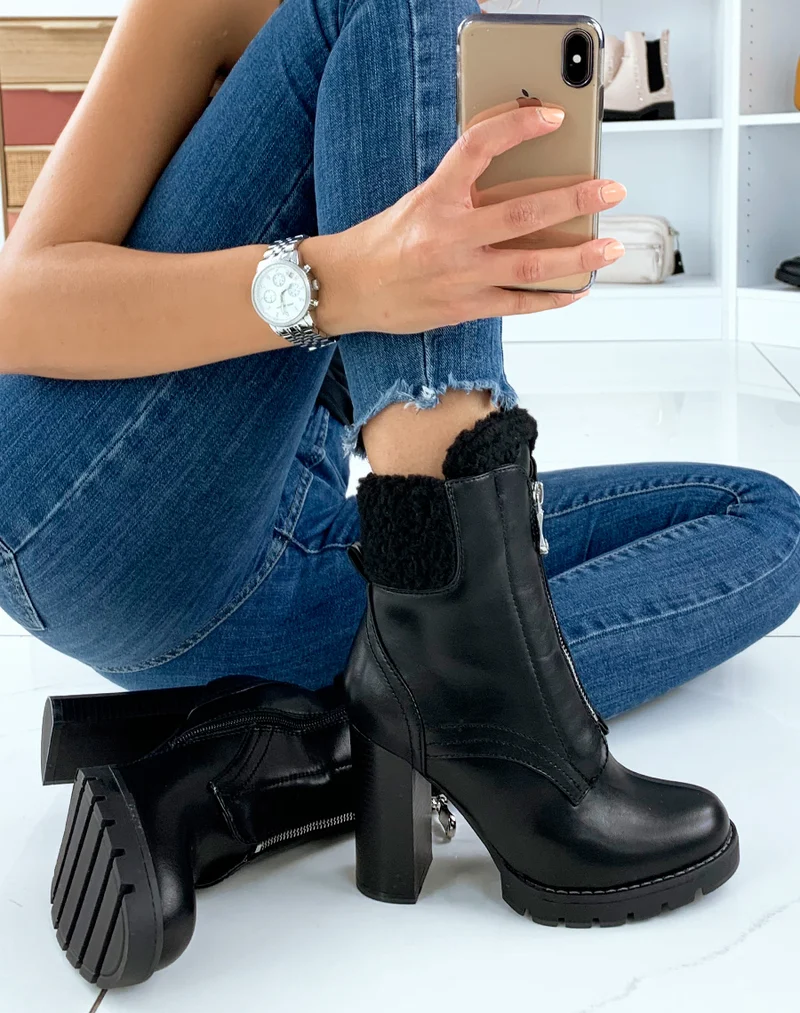 Bottines à talon noires fourrées