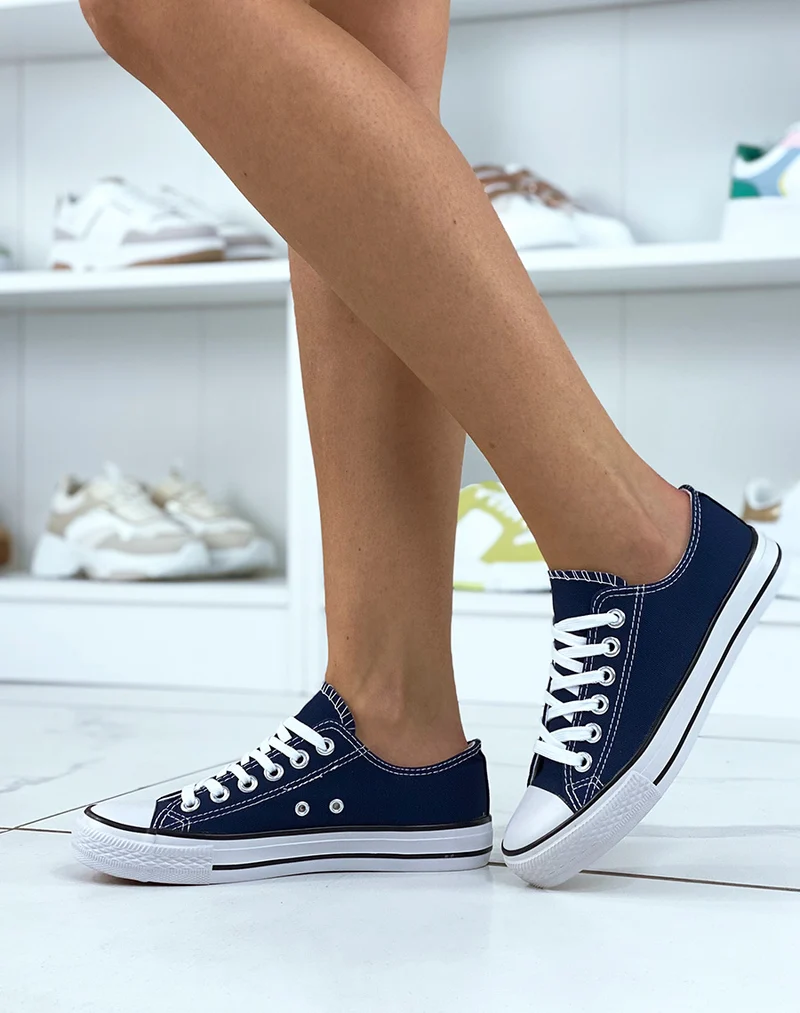 Baskets basses en tissu bleu marine