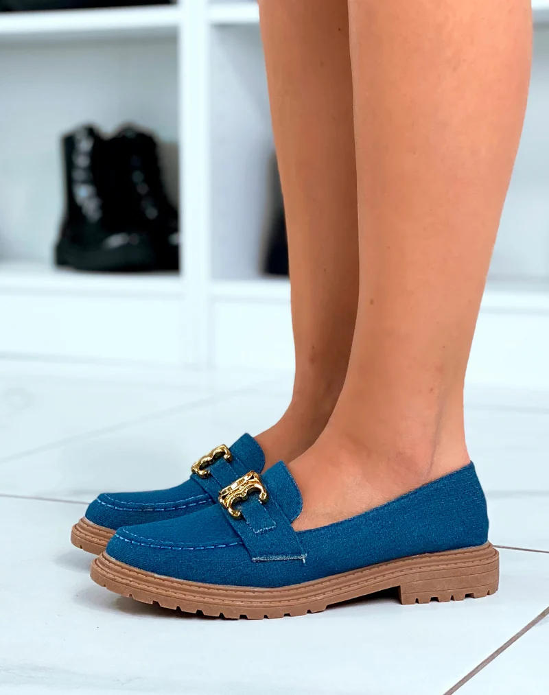 MOCASSINS EN JEAN POUR FEMME : TENDANCE AVEC DÉTAILS DORÉS