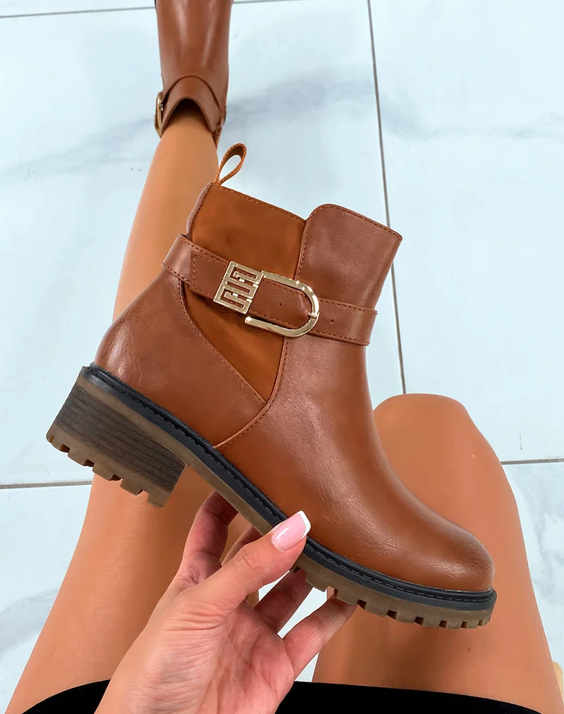 Bottines camel bi-matière avec une touche de doré
