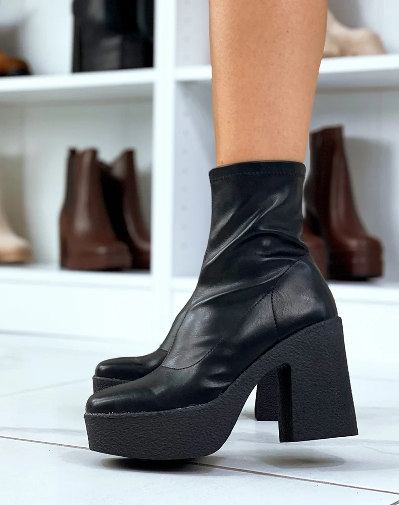 Bottines noires effet chaussette à talon épais texturé
