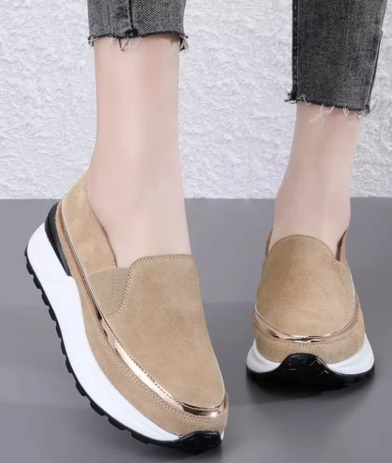 Mocassins Daim À Plateforme Compensée