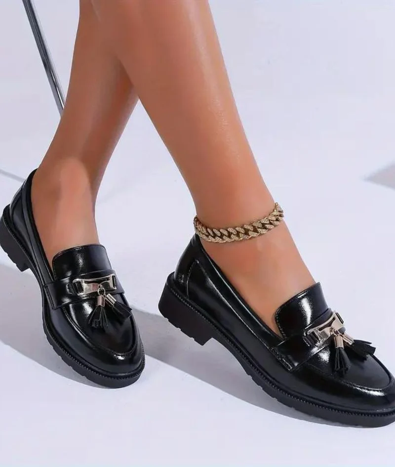 Mocassins Plats À Glands En Cuir Brillant Véritable Pour Femme