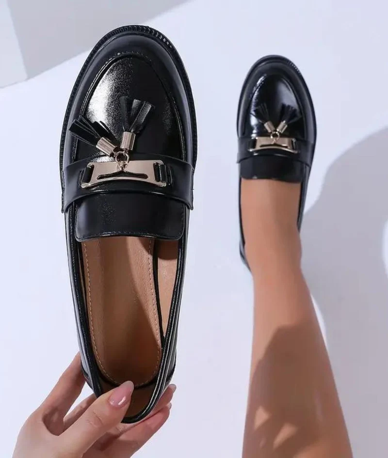 Mocassins Plats À Glands En Cuir Brillant Véritable Pour Femme