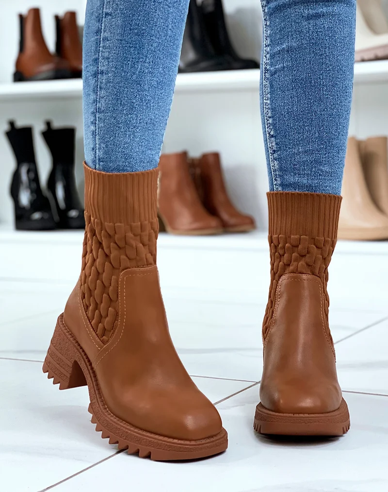 Bottines camel effet chaussette à talon épais à semelle crantée