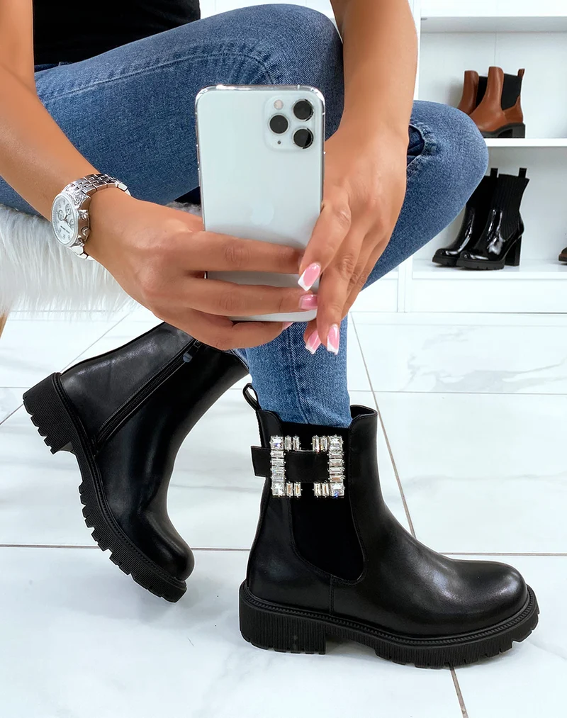 Bottines chelsea noires à détail carré à strass