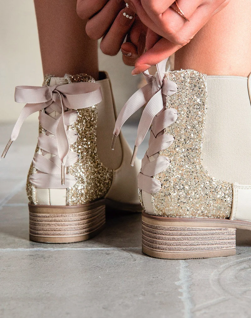 Chelsea boots basses beiges à paillettes et noeud