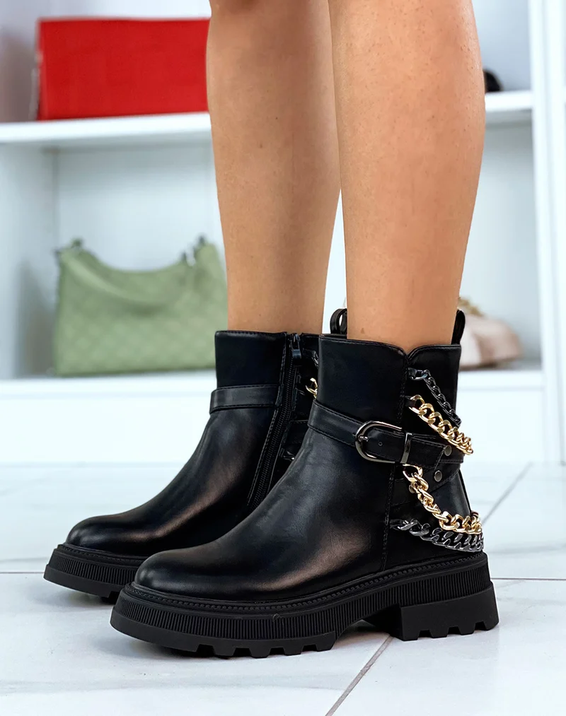 Bottines noires à lanière et à chaînes dorées et noires