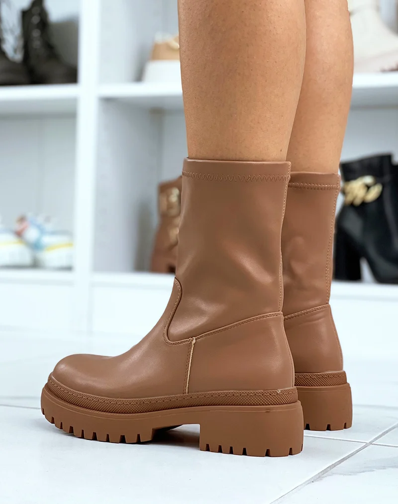 Bottines camel effet chaussette en similicuir