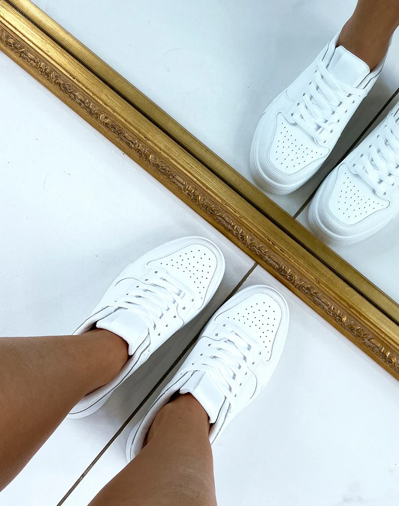 Baskets blanches