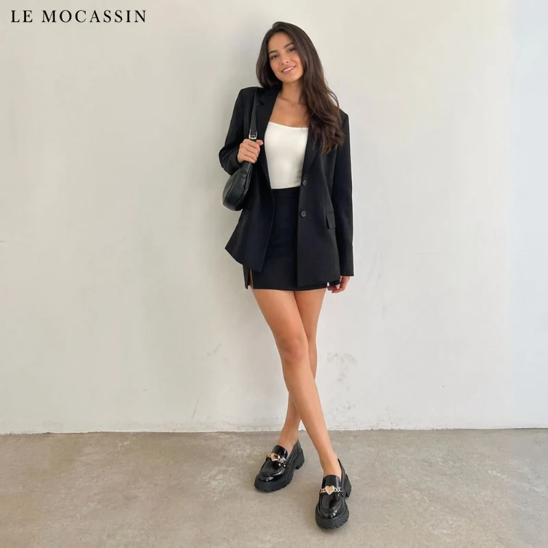Mocassins En Cuir Verni Pour Femmes Avec Design De Cœur