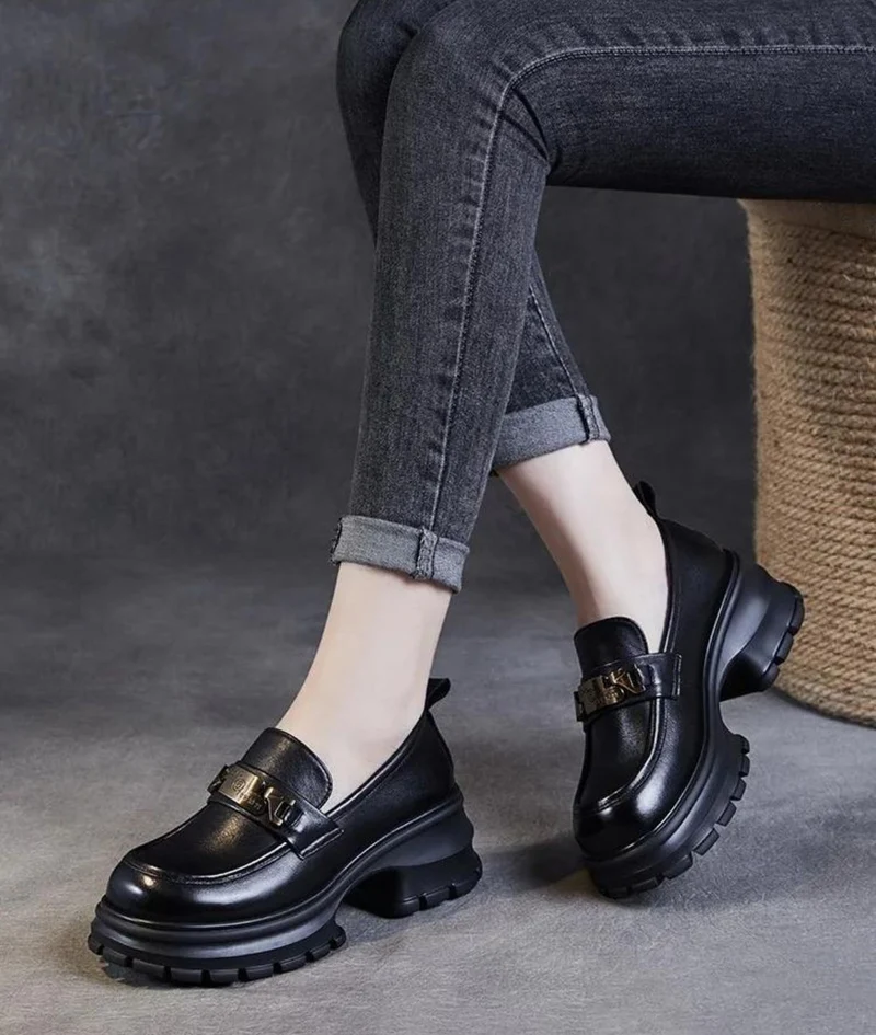 Mocassins Noirs En Cuir À Plateforme Pour Femmes