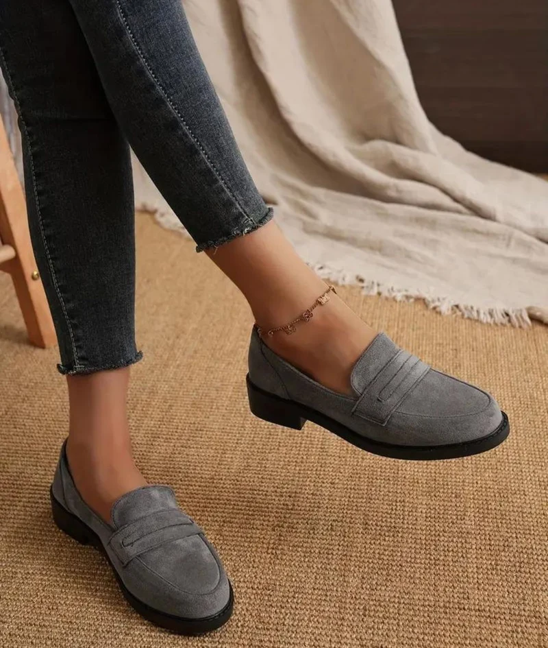 Mocassins Gris Pour Femme En Daim Véritable