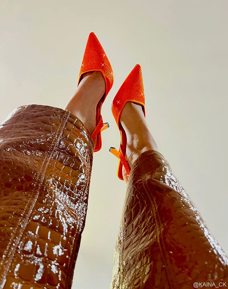 Escarpins ouverts oranges à strass