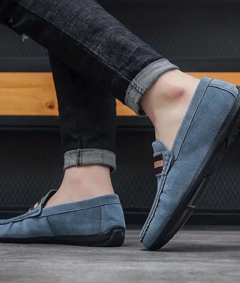 Mocassins En Daim Synthétique Avec Un Design Original Pour Hommes