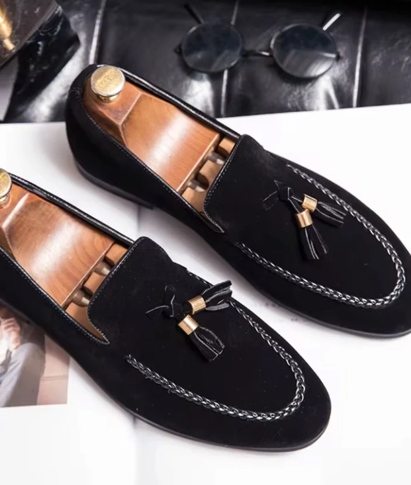 Mocassins Classiques À Glands En Daim