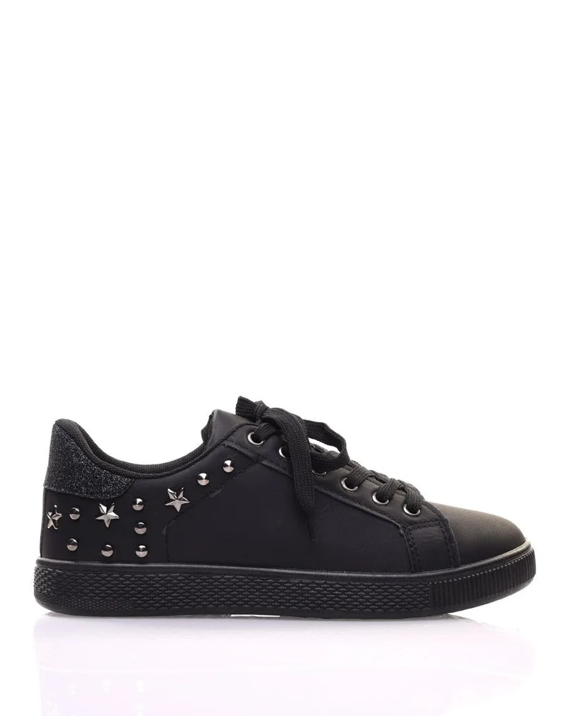 Baskets noires