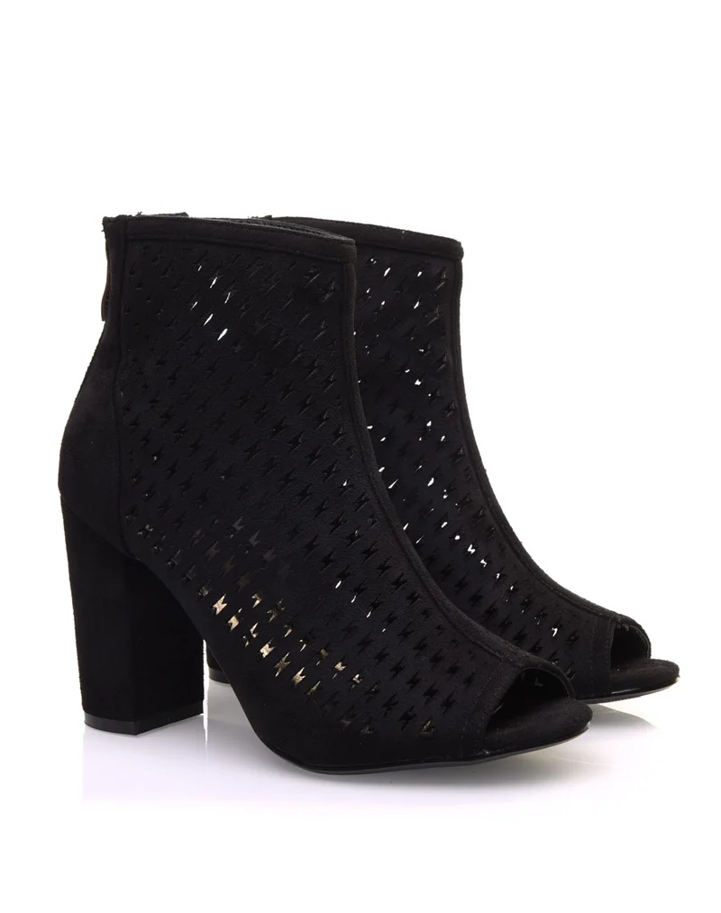 Bottines noires ajourées à talon