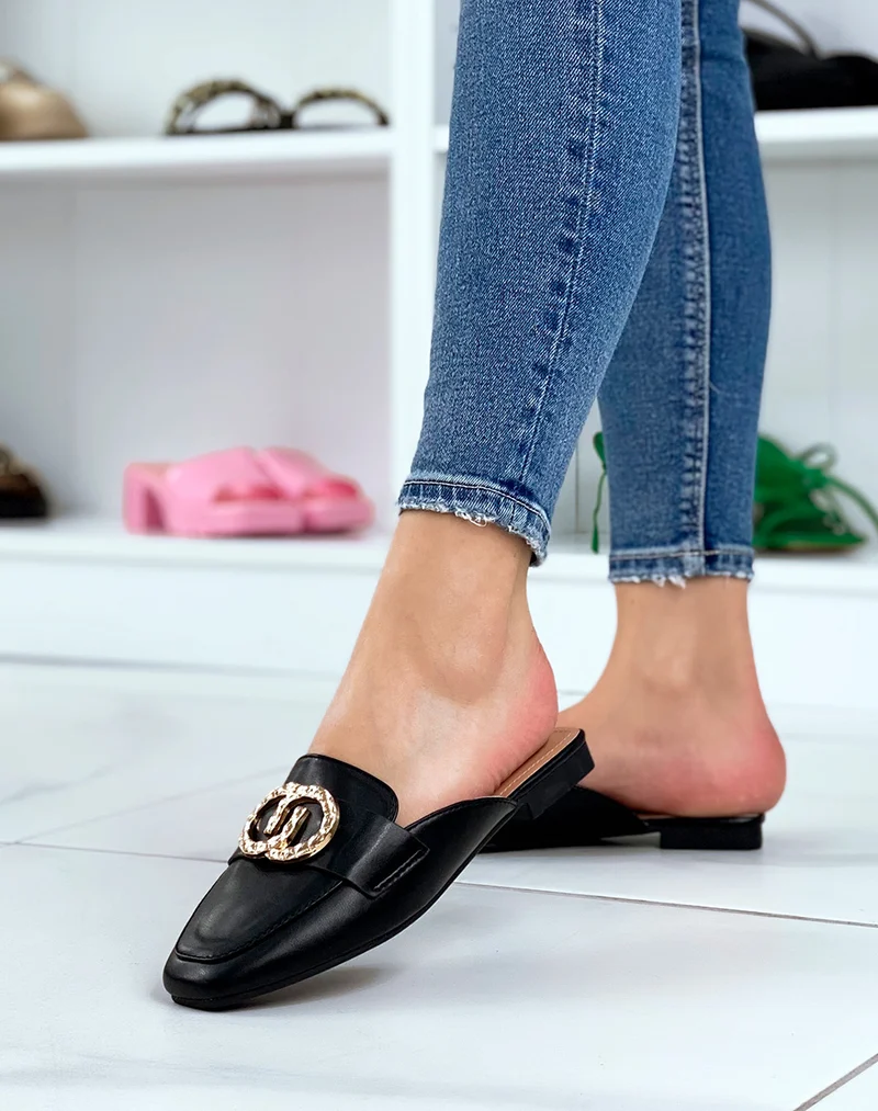 Mules mocassins noirs à bijoux doré avant