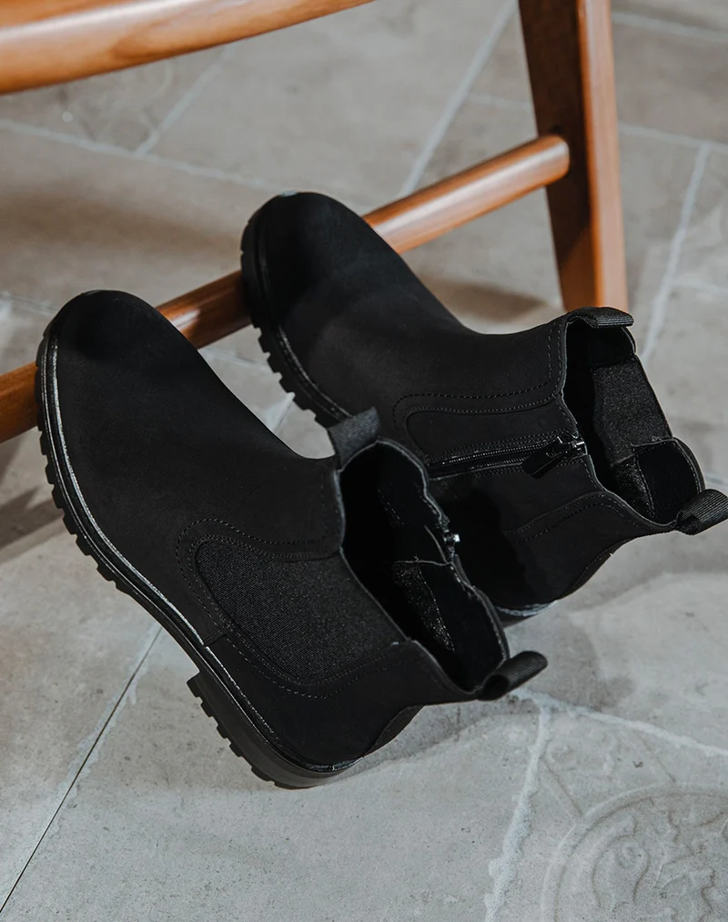 Bottines noires style chelsea de matière texturée