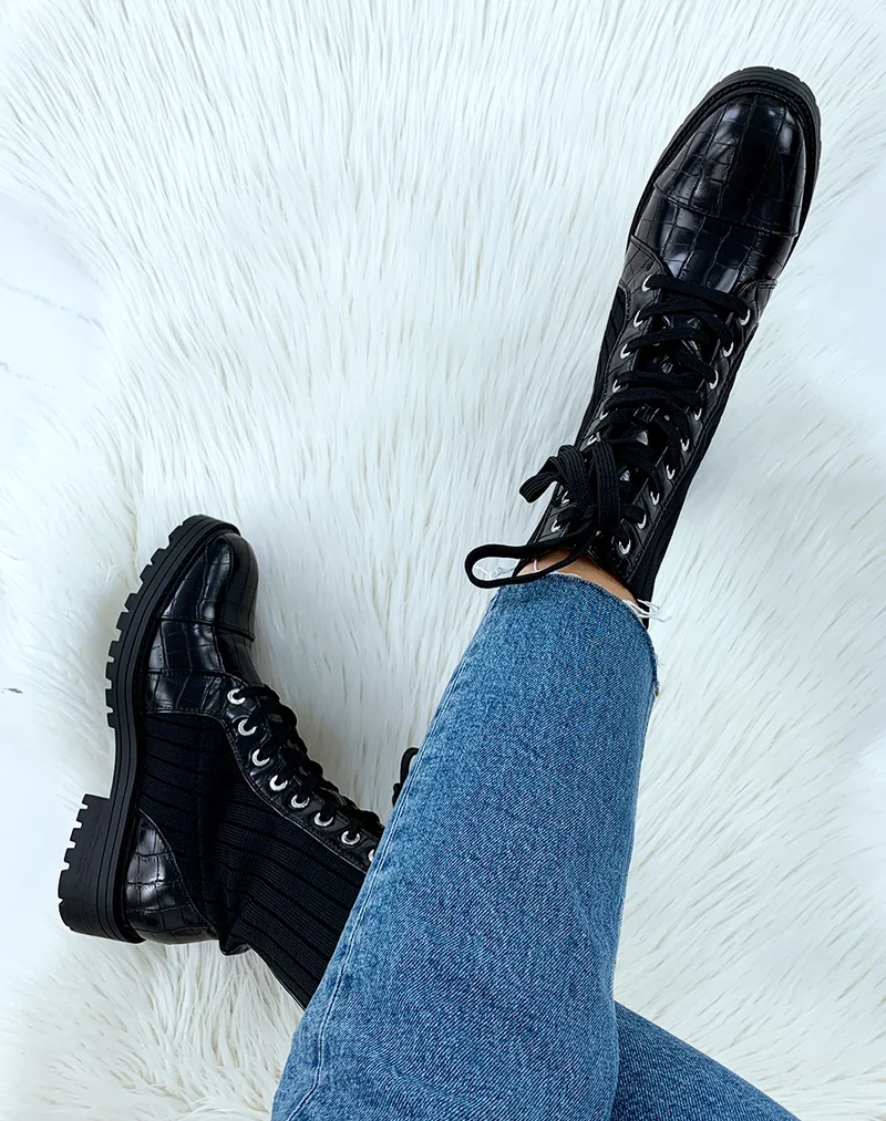 Bottines noires montante chaussette effet croco à lacet
