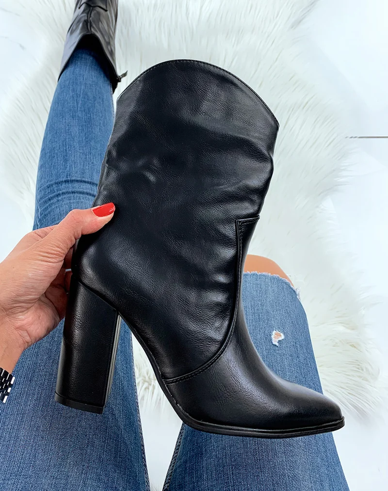 Santiags noires à talons
