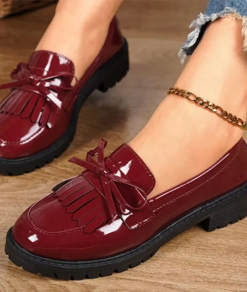 Mocassins À Talons En Cuir Verni Avec Nœud Décoratif
