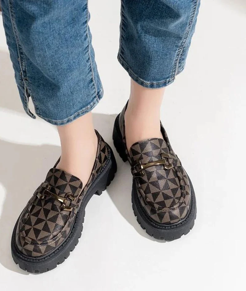 Mocassins À Plateforme Avec Un Design Original Pour Femmes