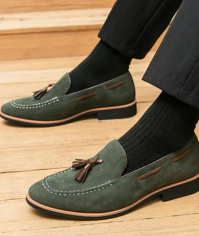 Mocassins À Glands En Daim Verts