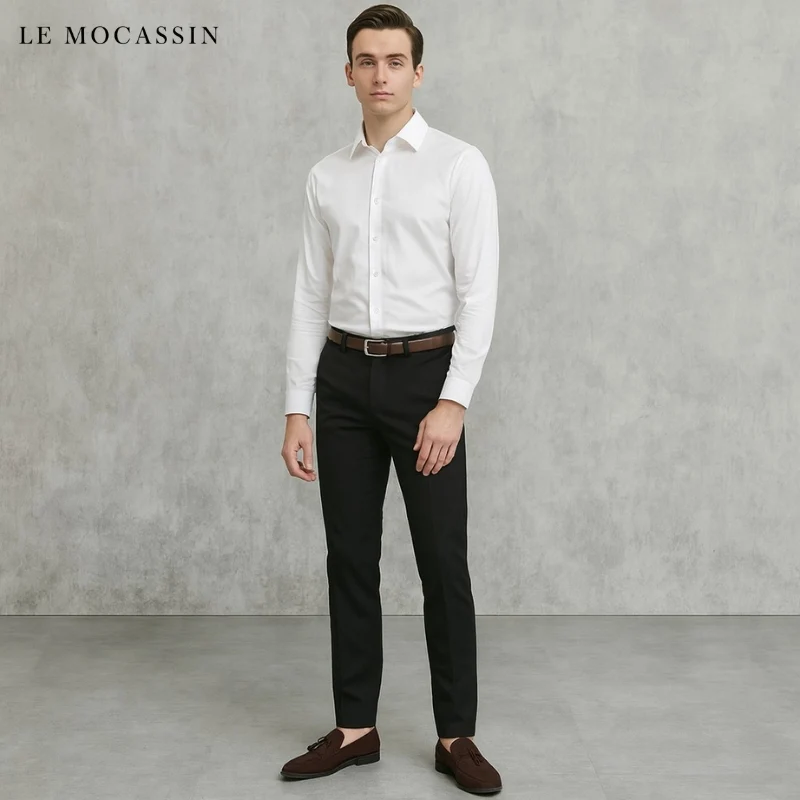 Mocassins À Glands En Cuir Suède À Surpiqûres Blanches