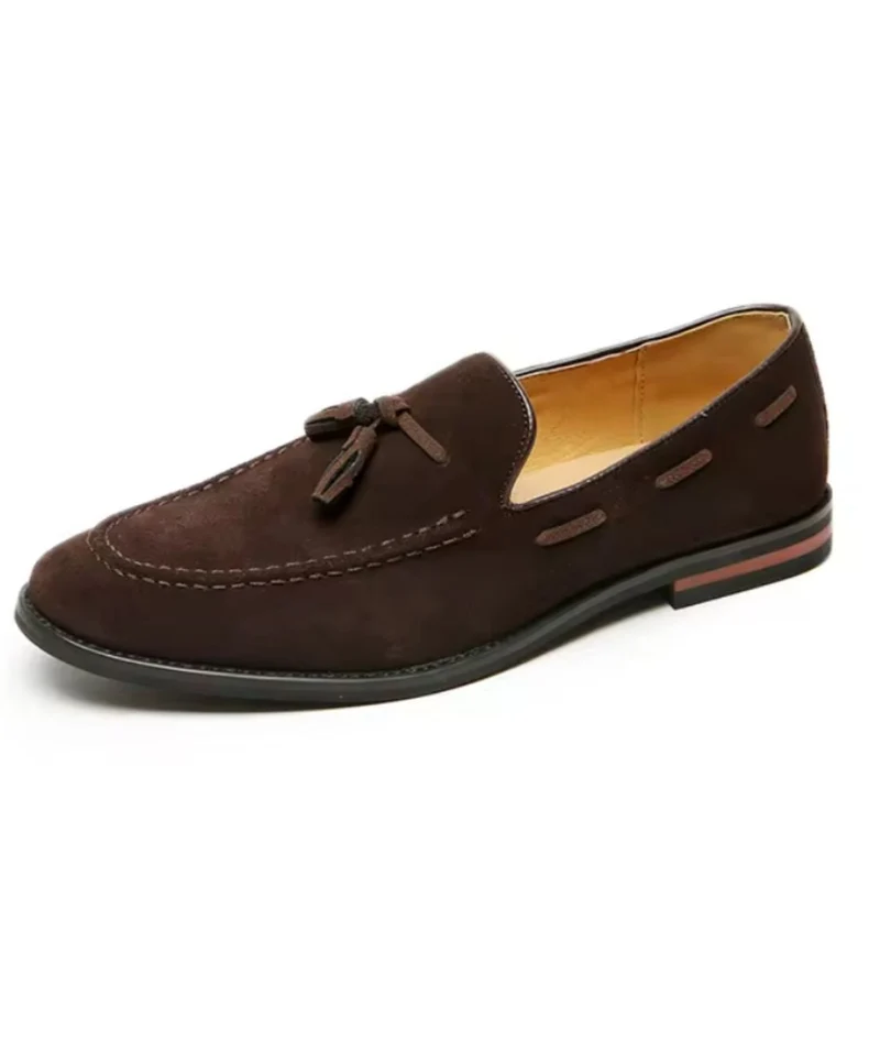 Mocassins À Glands En Cuir Suède À Surpiqûres Blanches