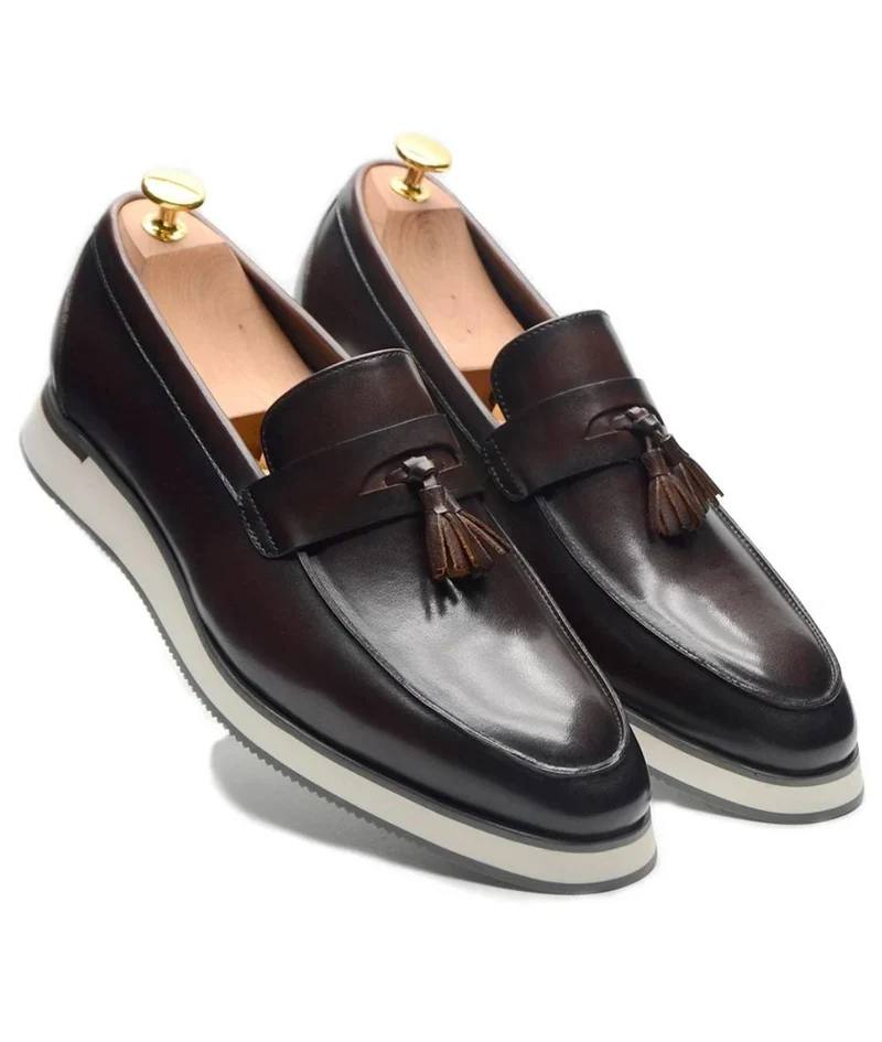 Mocassins À Glands Classiques En Cuir Lisse