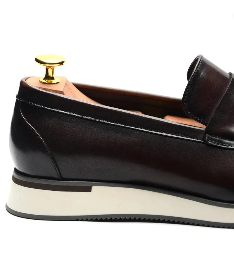 Mocassins À Glands Classiques En Cuir Lisse