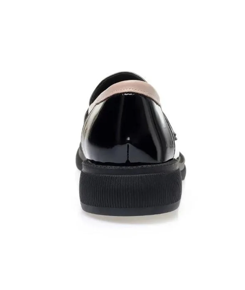 Mocassins À Bout Rond En Cuir Verni Pour Femmes
