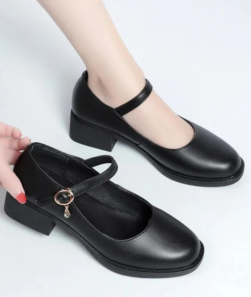 Mocassin À Talons Carrés Élégants