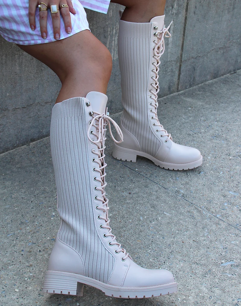 Bottes hautes beiges effet chaussette