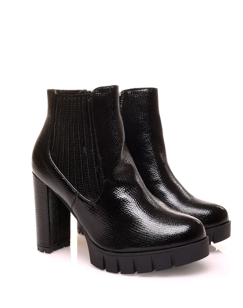 Bottines noires effet croco vernies à talons