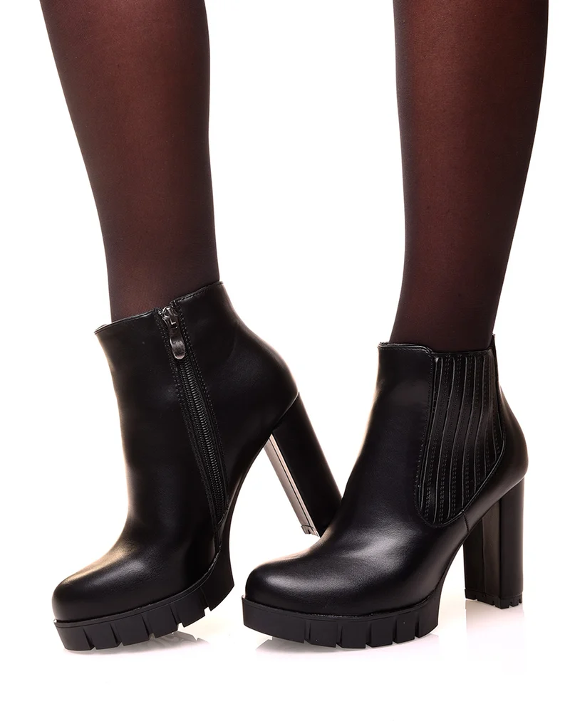 Bottines noires à talons