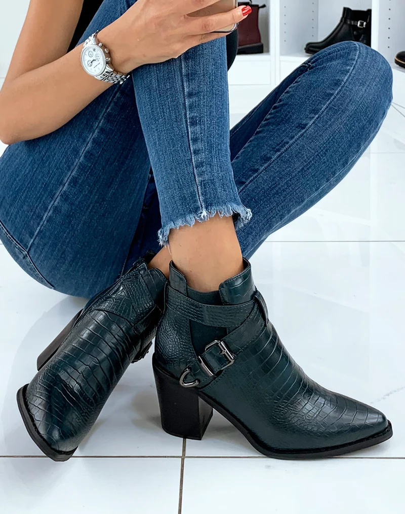 Bottines bleues à talons à effet croco et à doubles brides