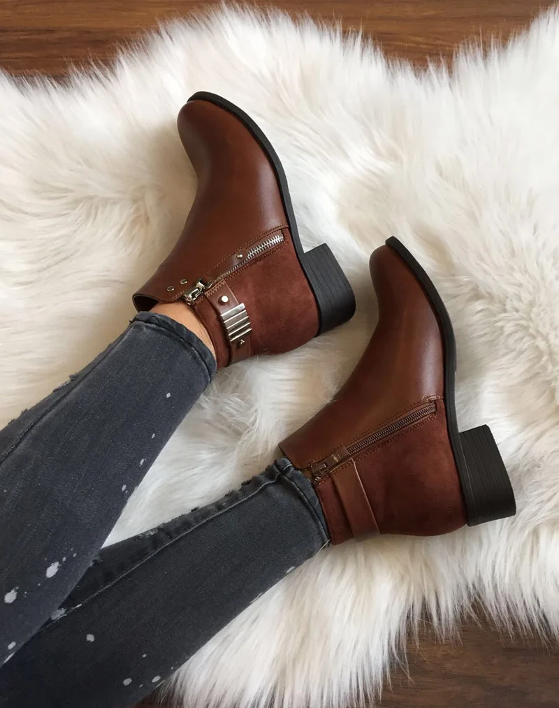 Bottines camel plates fermeture éclaire décorative