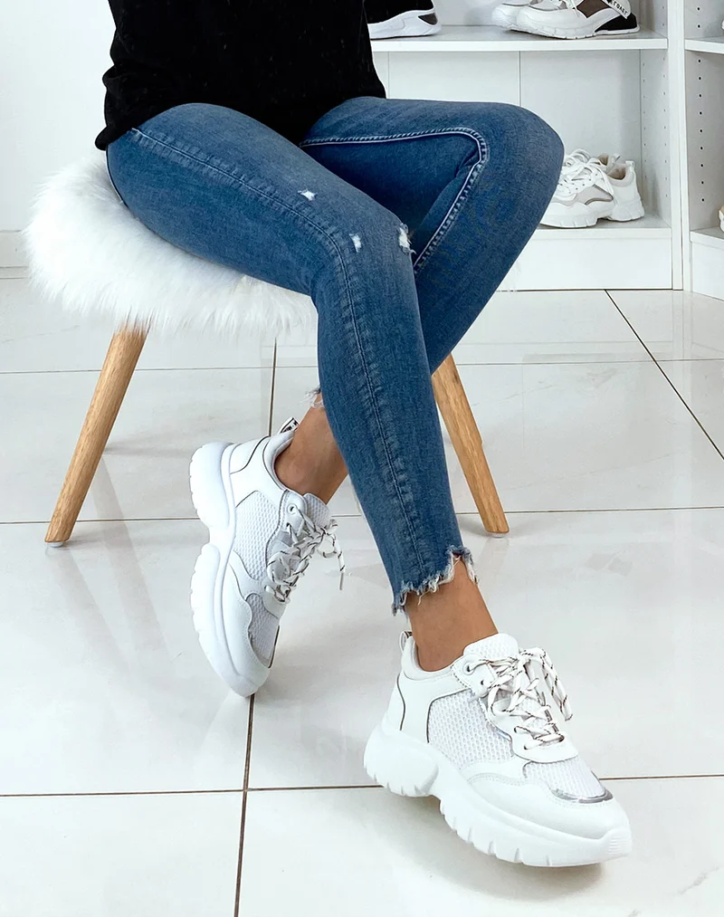 Baskets blanche détail holographique