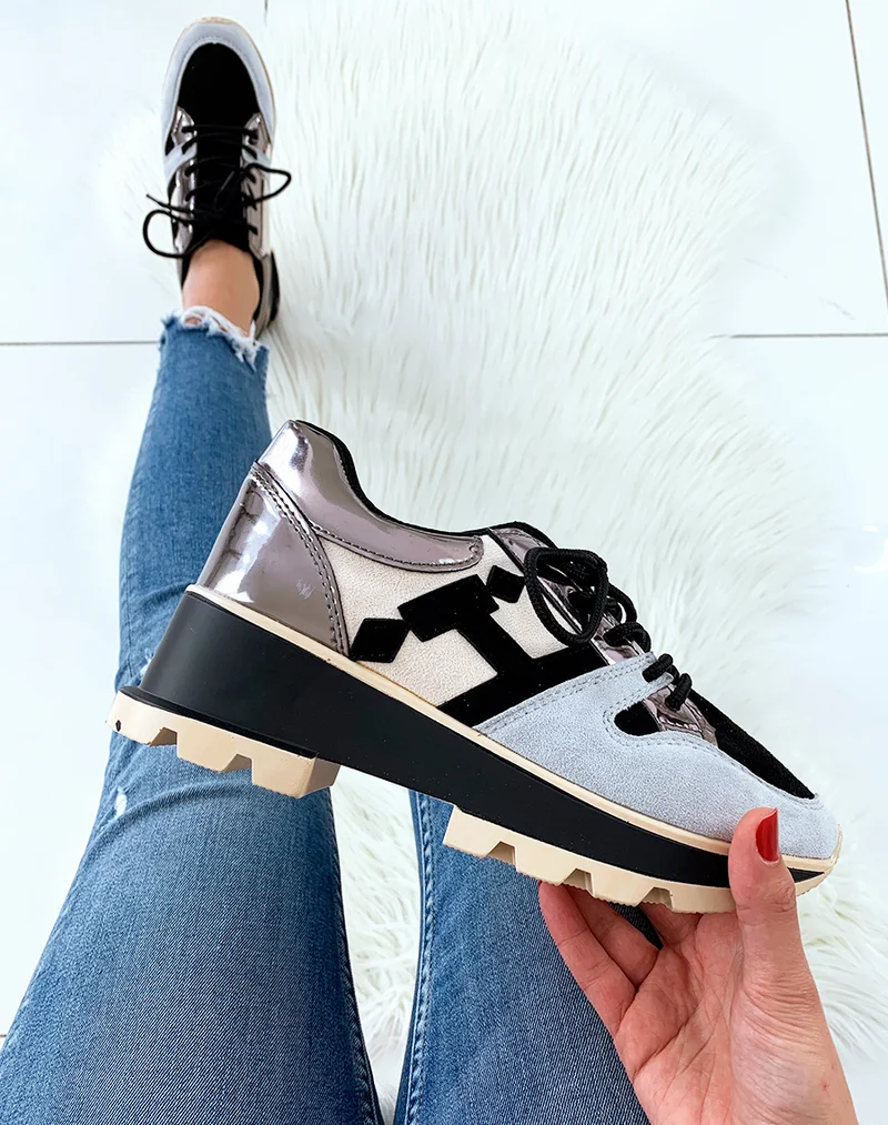 Baskets noires multicolore à talon métallique
