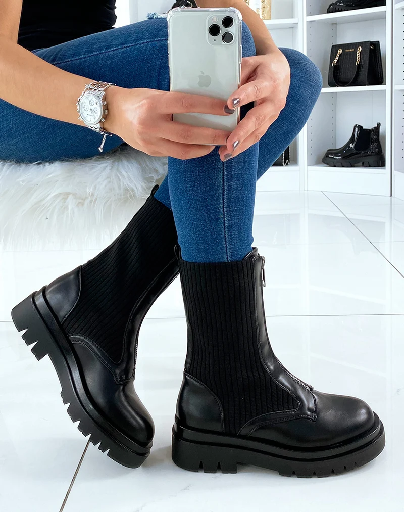 Bottines noires à fermeture et multiples matières